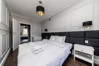 Апартаменты Apartament One by Your Freedom Варшава Three-Bedroom Apartment- One 139A-5